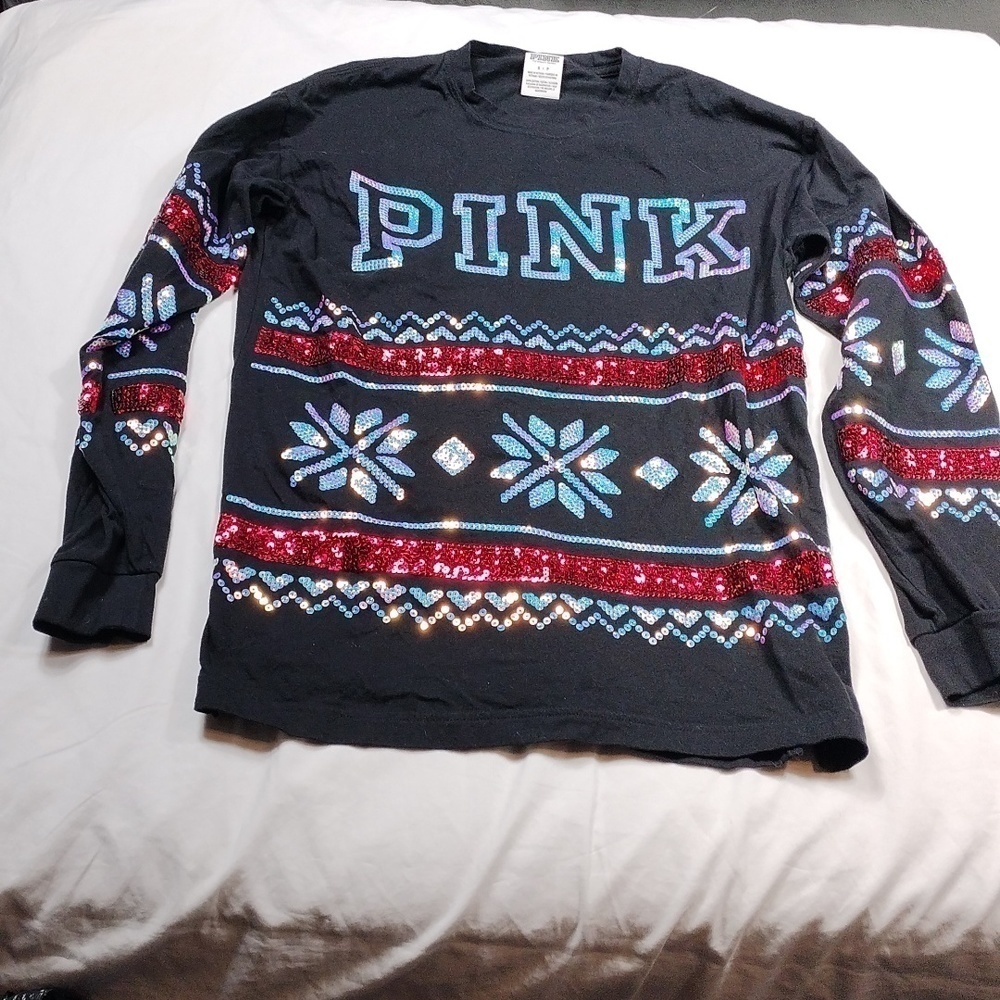 Pink Victoria Secret women's holiday long sleeved top size small